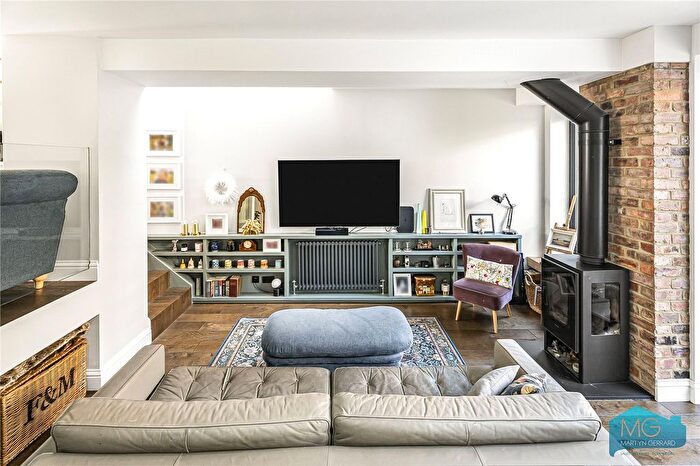5 Bedroom Terraced House For Sale In Felix Avenue, Crouch End, N8