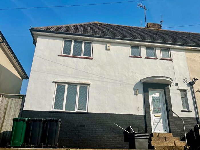 5 Bedroom Terraced House For Sale In Birdham Road, Brighton, BN2