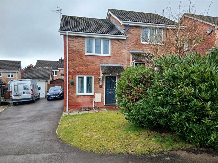 2 Bedroom Semi Detached House For Sale In Clos Cwm Garw, Caerphilly, CF83