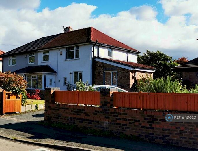 3 Bedroom Semi-Detached House To Rent In Green Lane, Sale, M33