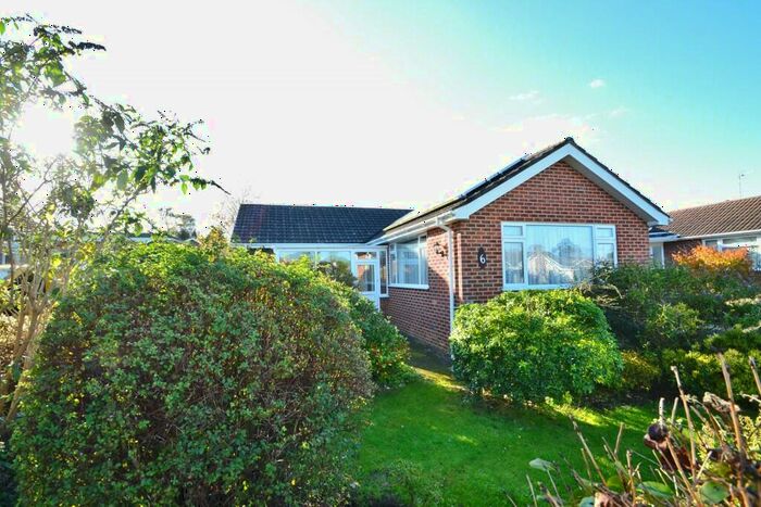 2 Bedroom Detached Bungalow To Rent In Merley, BH21