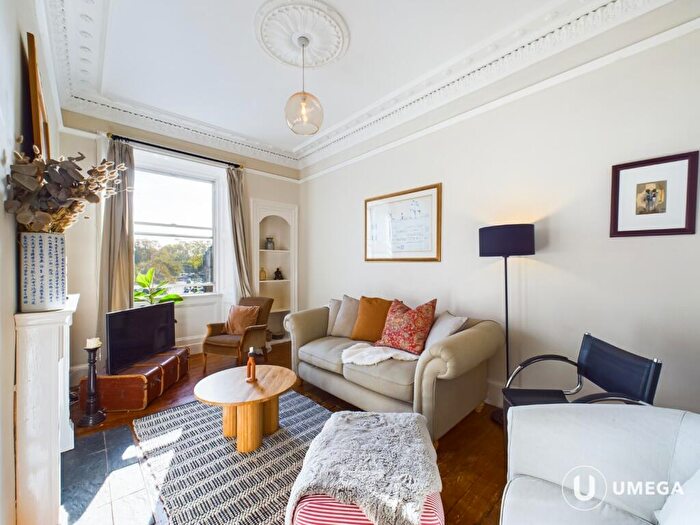1 Bedroom Apartment To Rent In Harrison Gardens, Polwarth, Edinburgh, EH11