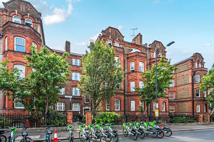 2 Bedroom Flat For Sale In Greyhound Road, London, W6