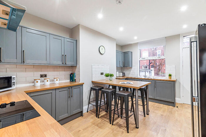 5 Bedroom Terraced House To Rent In Melville Place, Leeds, West Yorkshire, LS6