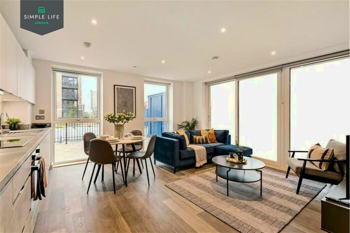 2 Bedroom Apartment To Rent In Bed, Rd Floor Barchetta At Endura House In Beam Park, RM13