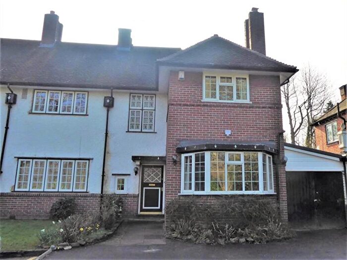3 Bedroom Semi Detached House To Rent In Russell Road, Moseley, Birmingham, B13