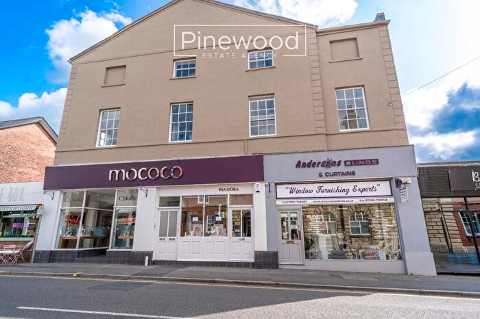 2 Bedroom Apartment To Rent In Earl Buildings, - Earl Road, Mold, CH7