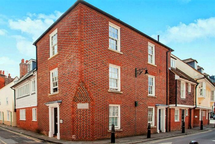 1 Bedroom Apartment To Rent In Heritage Court, Canterbury, CT1