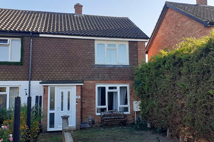 2 Bedroom End Terrace House For Sale In Park Avenue, Thatcham, RG18