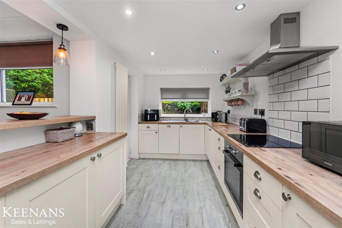 3 Bedroom Semi-detached House For Sale In Weatherhill Crescent, Brierfield, Nelson, BB9