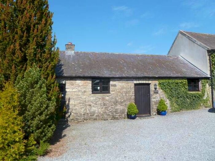 1 Bedroom Property To Rent In Golden Grove, Dryslwyn, Carmarthenshire SA32