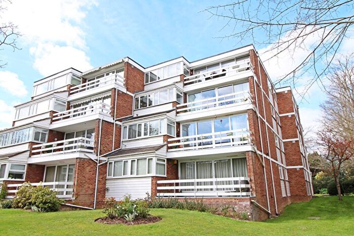 2 Bedroom Flat For Sale In Westmoreland Road, Bromley, BR2