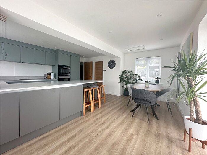 4 Bedroom Detached House To Rent In Exmouth, Devon, EX8