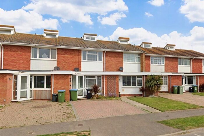 2 Bedroom Terraced House To Rent In The Causeway, Bognor Regis, PO21