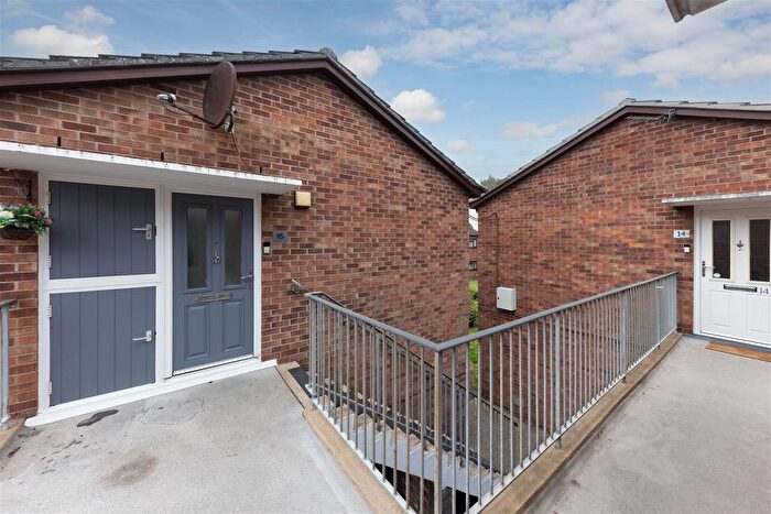 2 Bedroom Flat For Sale In Hauteyn Court, Norwich, NR3