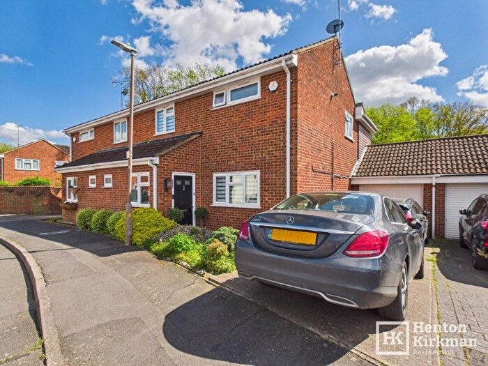 4 Bedroom Semi-Detached House For Sale In Brocksparkwood, Brentwood, Essex, CM13