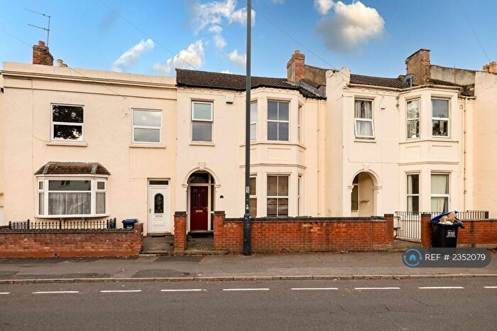6 Bedroom Terraced House To Rent In Tachbrook Road, Leamington Spa, CV31