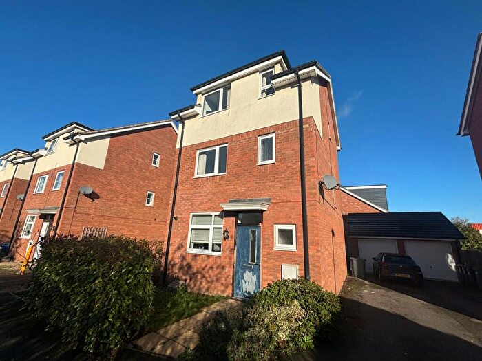 4 Bedroom Detached House To Rent In Newport Road, Brooklands, Milton Keynes, MK10