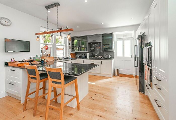 4 Bedroom Detached House For Sale In Osborne Road, Nether Edge, S11