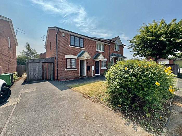 2 Bedroom House To Rent In Babbacombe Drive, NG5