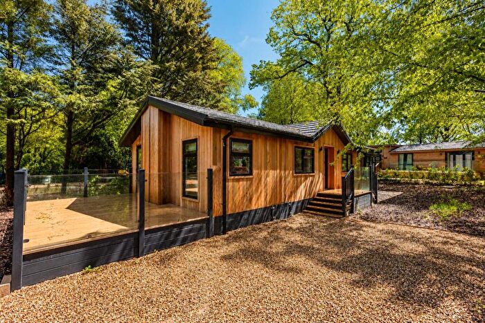 2 Bedroom Detached Bungalow For Sale In Little Berkhamsted | Detached Luxury Lodge | Bedrooms | Living Room | Kitchen/Diner | Luxury Kitchen + Bathrooms | P, SG13
