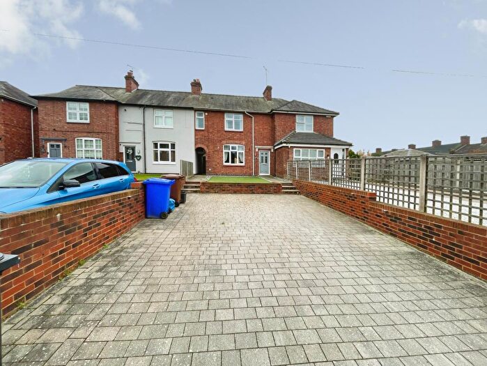 3 Bedroom Terraced House For Sale In Woods Lane, Stapenhill, Burton-on-Trent, DE15