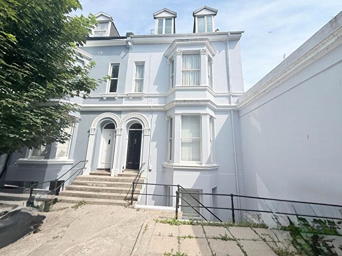 2 Bedroom Flat For Sale In Beautiful Character Apartment On Plymouth Hoe & Close To City Centre, PL1