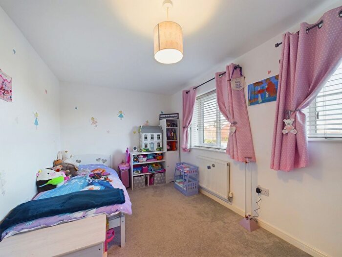 3 Bedroom End Of Terrace House For Sale In Highfield Road, Whitby, YO21