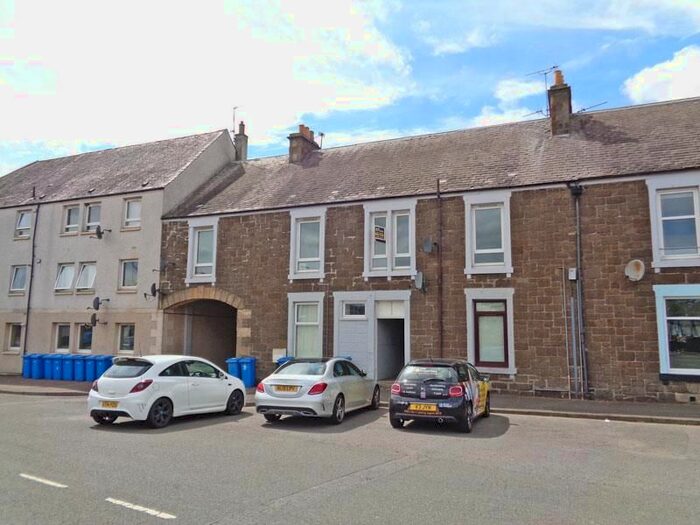 2 Bedroom Flat To Rent In Victoria Street, Ladybank, Cupar, KY15