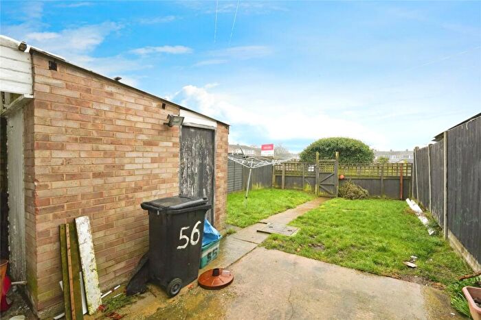 3 Bedroom End Of Terrace House For Sale In Elderwood Way, Tuffley, Gloucester, Gloucestershire, GL4