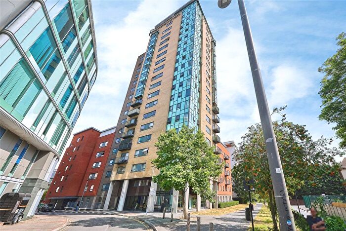 2 Bedroom Flat For Sale In Cam Road, London, E15