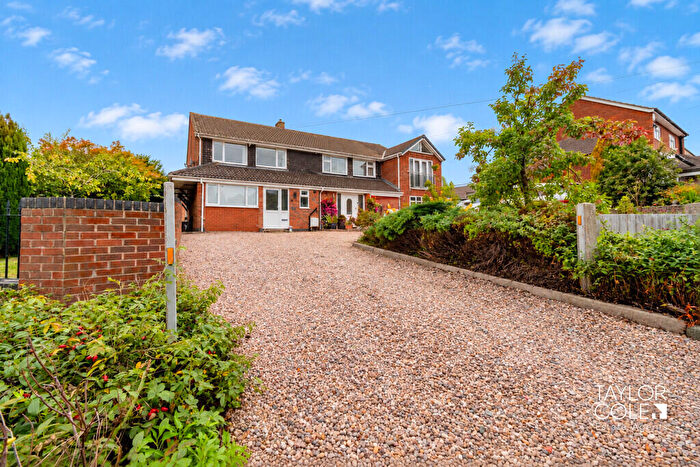 3 Bedroom Semi-Detached House For Sale In Maypole Road, Warton, B79