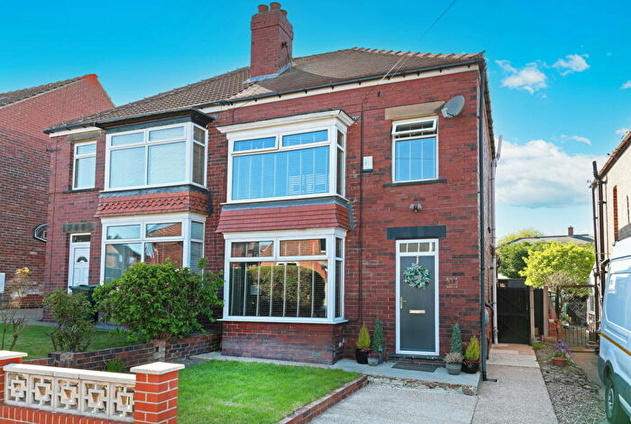 3 Bedroom Semi-Detached House For Sale In Northgate, Barnsley, S75