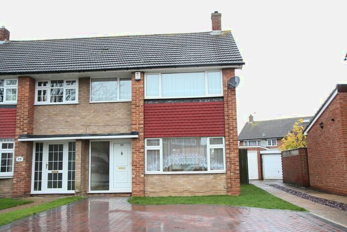 3 Bedroom Semi-Detached House To Rent In Marling Way, Gravesend, DA12