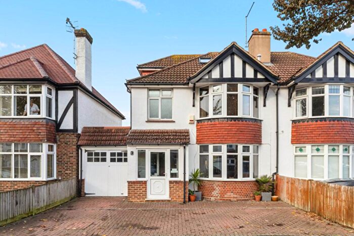 4 Bedroom Semi-Detached House For Sale In St. Leonards Gardens, Hove, BN3