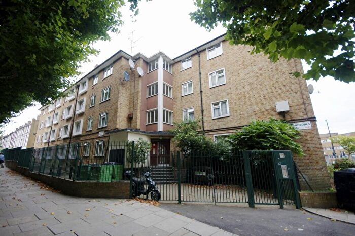 4 Bedroom Apartment To Rent In Grangefield, Marquis Road, Camden, NW1
