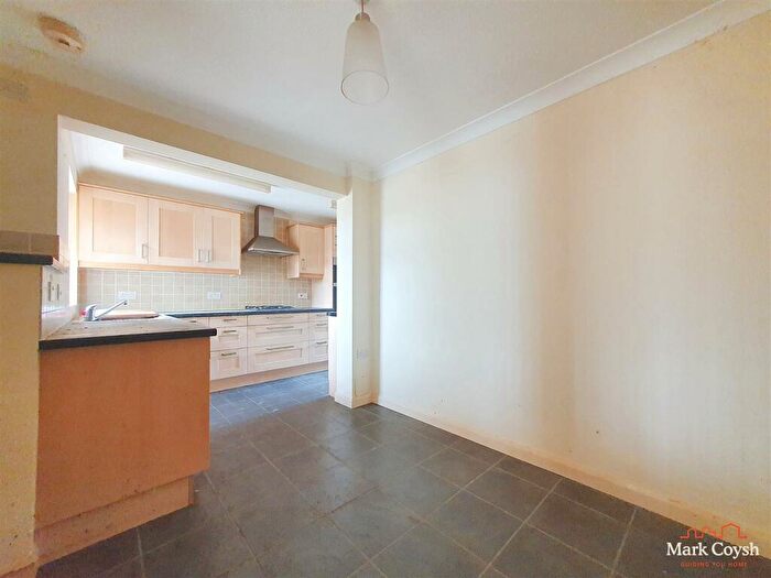 3 Bedroom Detached Bungalow For Sale In Avondale Close, Whitstable, CT5