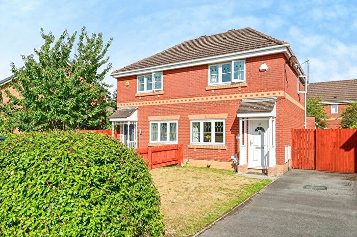 3 Bedroom Semi Detached House For Sale In Penda Drive, Liverpool, Merseyside, L33