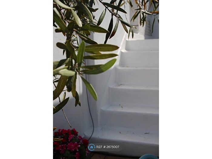 2 Bedroom Flat To Rent In Drury Lane, London, WC2B