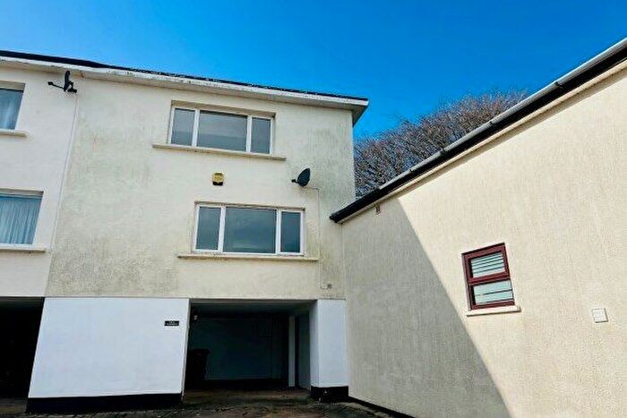 2 Bedroom Property To Rent In Raddicombe Farm, Brixham, TQ5