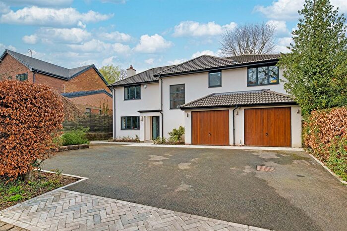 5 Bedroom Detached House For Sale In Carriage Drive, Frodsham, WA6