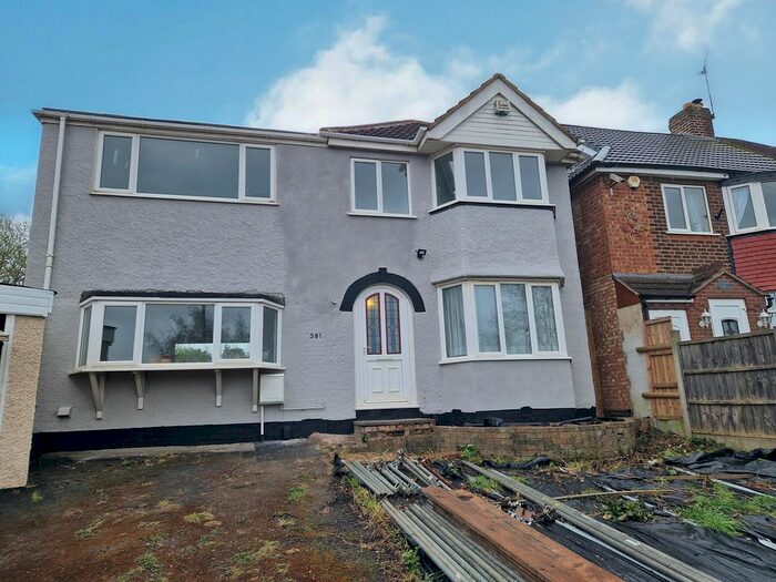 3 Bedroom Detached House To Rent In Rednal Road, Birmingham, B38