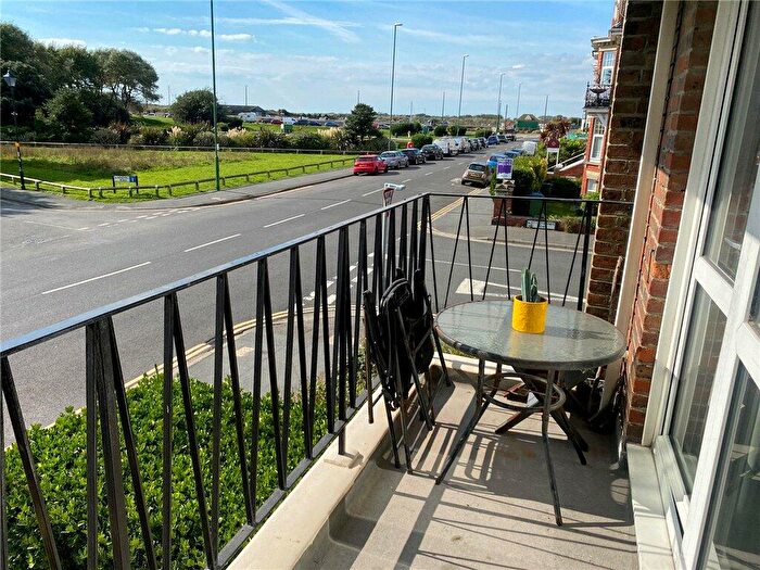 2 Bedroom Apartment For Sale In Green Court, St. Catherines Road, Littlehampton, BN17