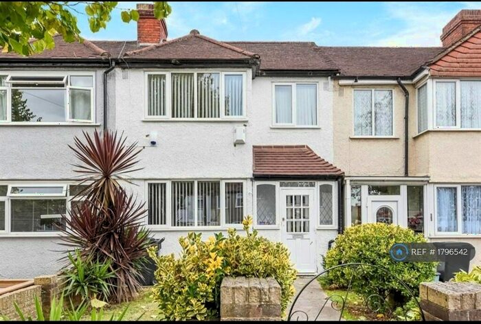 2 Bedroom Terraced House To Rent In Ockley Road, Croydon, CR0