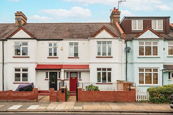 3 Bedroom Property For Sale In Sulivan Road, London, SW6