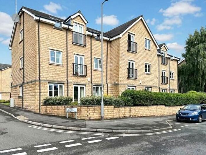 2 Bedroom Flat To Rent In Ling Court, Menston, Ilkley, LS29