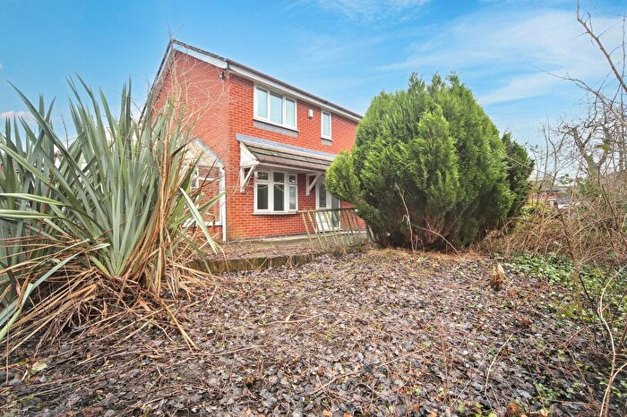 4 Bedroom Detached House For Sale In Abbey Court, Wigan, WN6