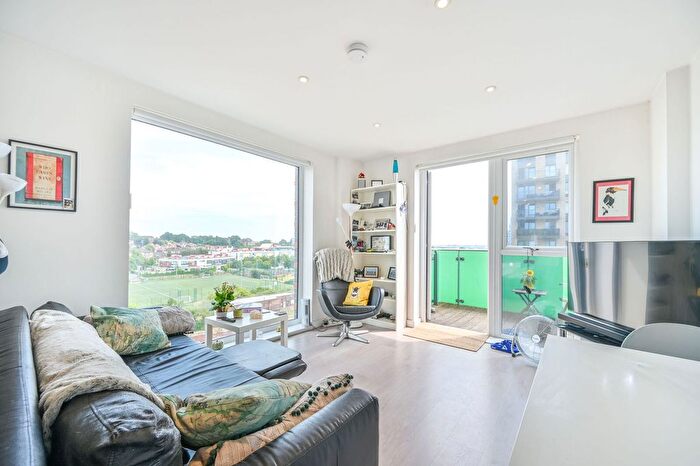 1 Bedroom Flat For Sale In Matthews Close, Wembley Park, Wembley, HA9
