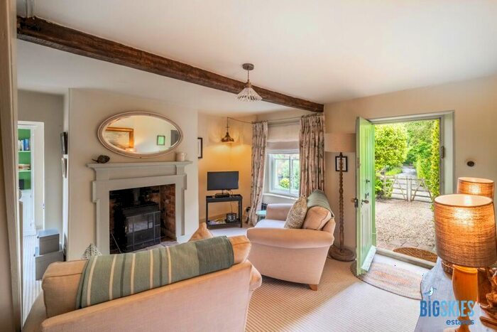 1 Bedroom Cottage For Sale In The Street, Swanton Novers, NR24