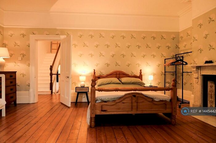 4 Bedroom Semi-Detached House To Rent In Marten Road, Folkestone, CT20